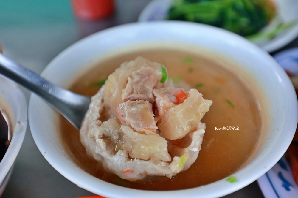 雲林北港黑仔當歸鴨豬腳.北港隱藏版美食限量豬腳膠質滿滿.當歸鴨湯清爽甘甜必吃.北港小吃.北港美食.北港老街.北港朝天宮.北港必吃美食.kiwi樂活食旅部落客推薦嘉義北港老饕美食